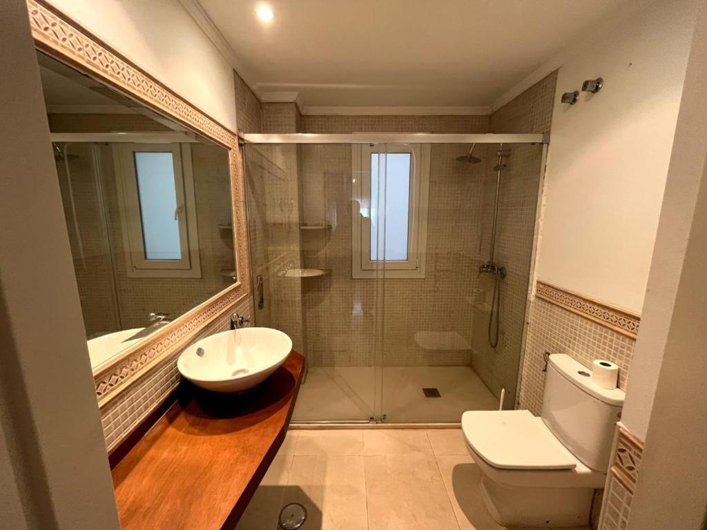Apartamento Junto Al Puerto Deportivo De Estepona Exterior photo